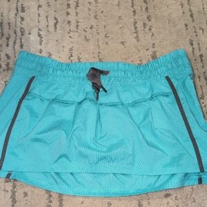 NWT Lululemon Run: Leader Of The Track Skirt Lagoon